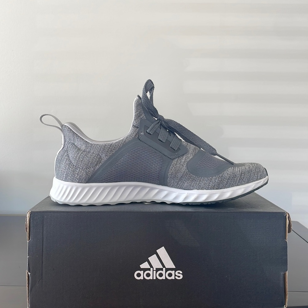 Size 8 Gray Adidas edge lux sneakers